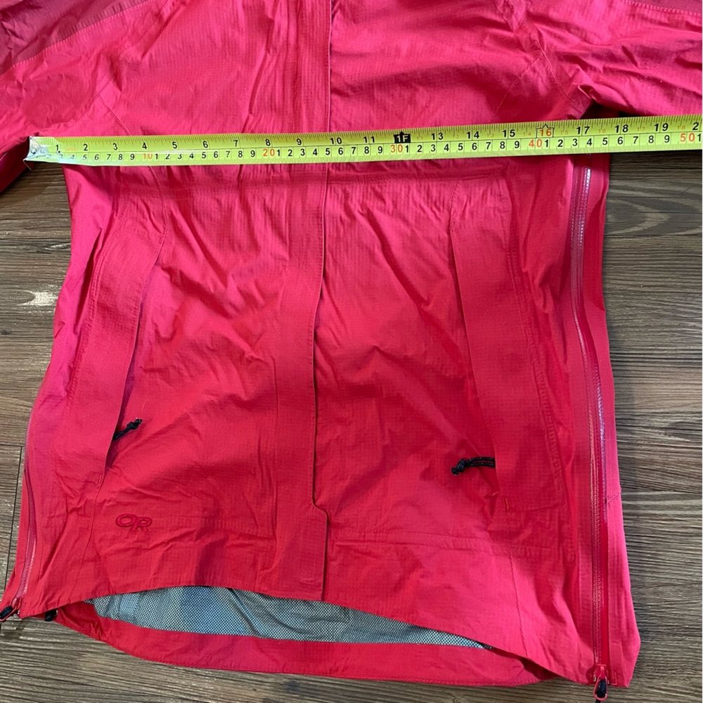 Outdoor Research Rain Jacket/ Windbreaker - Picture 7 of 9